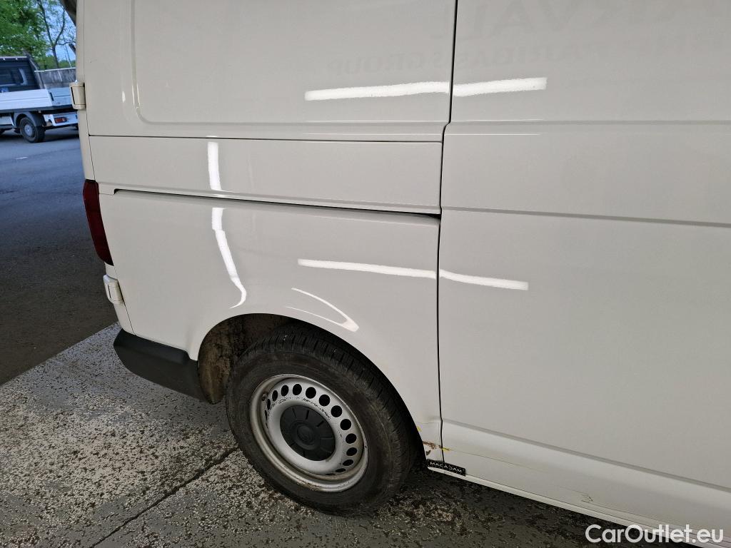  Volkswagen  Transporter VOLKSWAGEN  / 2019 / 4P / Fourgon tôlé 2.0 TDi 150 4MO L1H1 Business Line #6