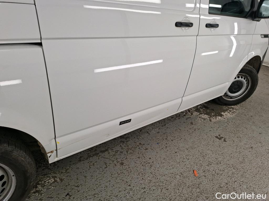  Volkswagen  Transporter VOLKSWAGEN  / 2019 / 4P / Fourgon tôlé 2.0 TDi 150 4MO L1H1 Business Line #3