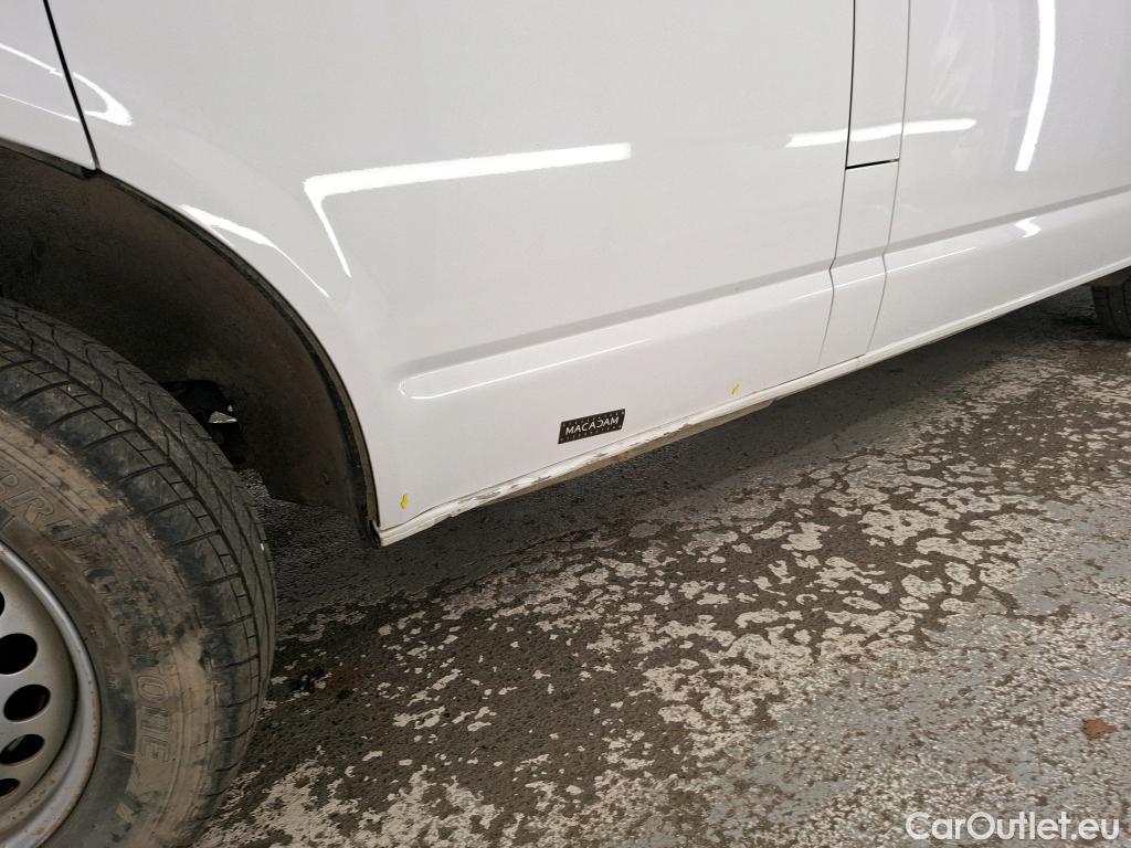  Volkswagen  Transporter VOLKSWAGEN  / 2019 / 4P / Fourgon tôlé 2.0 TDi 150 4MO L1H1 Business Line #1
