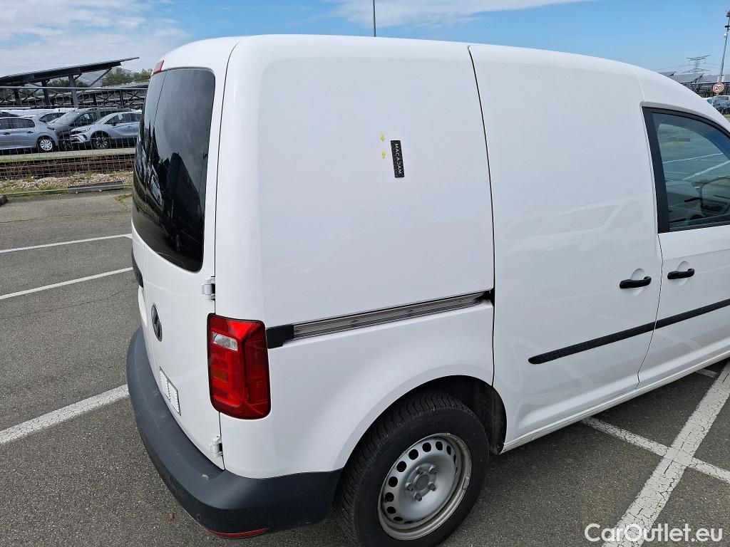  Volkswagen  Caddy VOLKSWAGEN  Van / 2015 / 4P / Fourgonnette 2.0 TDI 75 Business Line #43