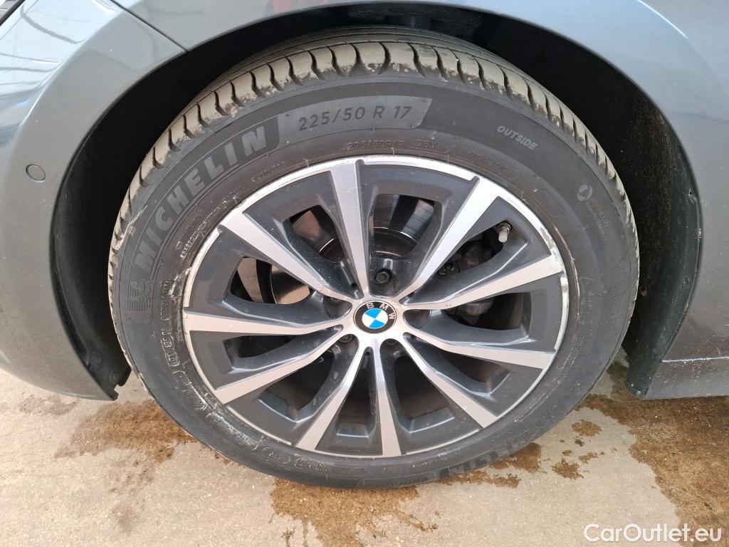  Bmw  Serie 3 BMW Série 3 Berline / 2018 / 4P / Berline 318d 150ch Business Design BVA8 #27
