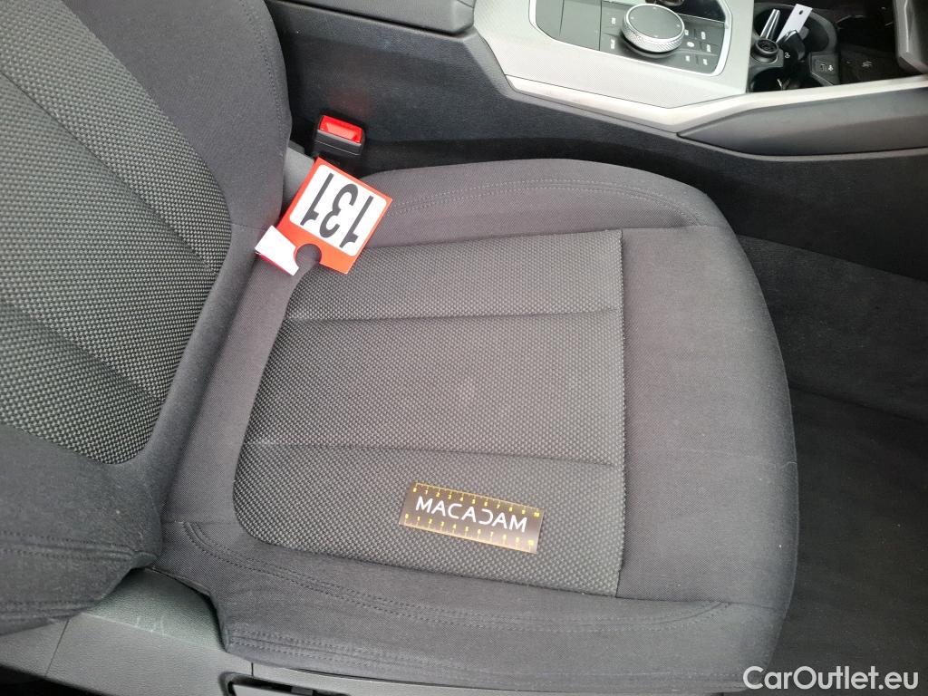  Bmw  Serie 3 BMW Série 3 Berline / 2018 / 4P / Berline 318d 150ch Business Design BVA8 #21