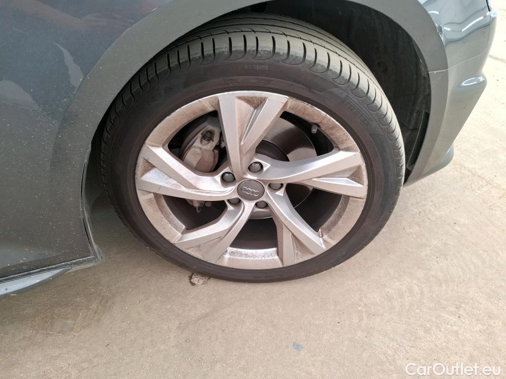  Audi  A4  Avant s line quattro 2.0 TDI 190CV BVA7 E6 #19