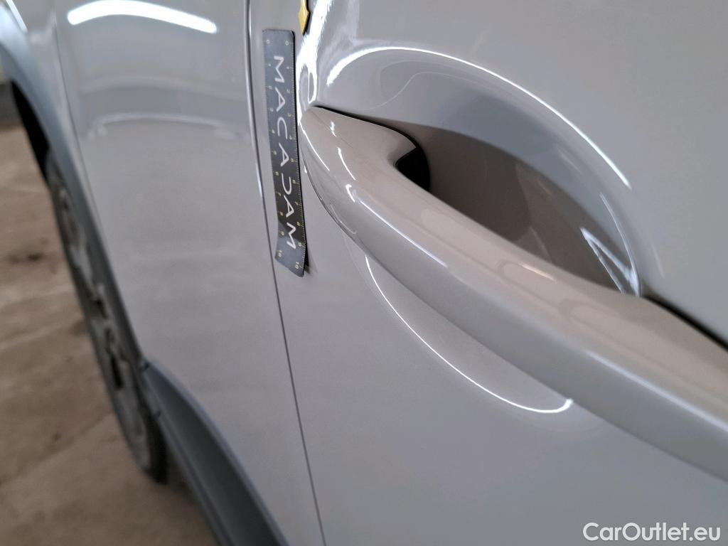  Mazda  MX-30 MAZDA  / 2019 / 5P / SUV e-Skyactiv 143ch Modern Confidence #9