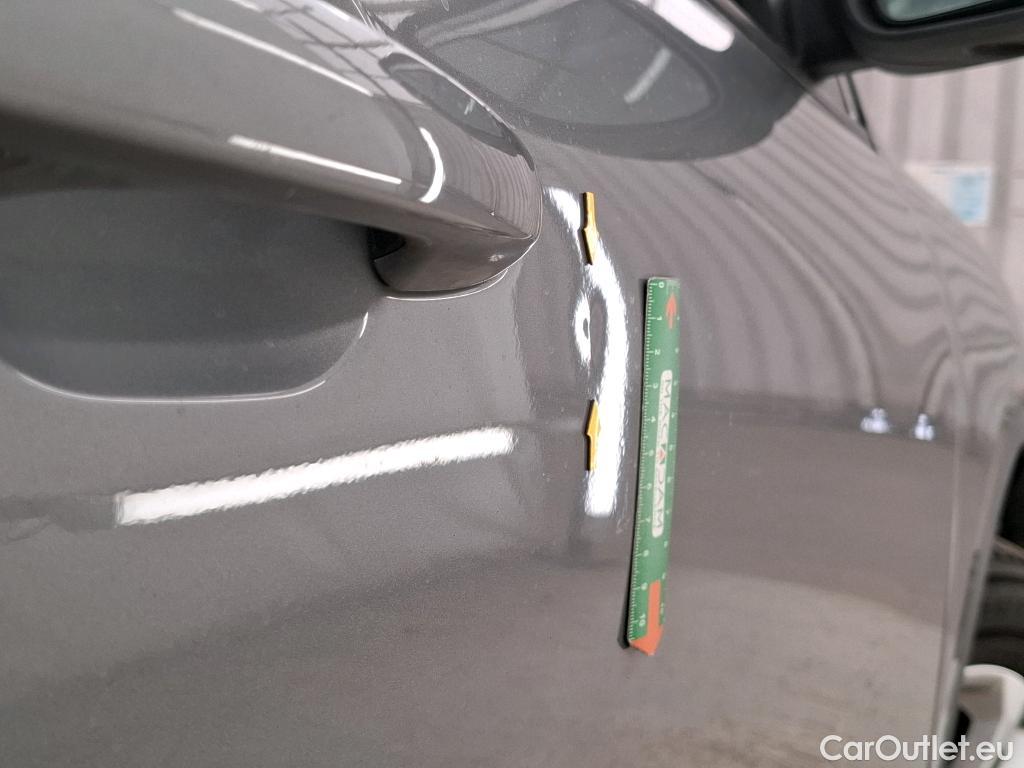  Ford  Kuga Ford  5p SUV 1.5 Flexifuel-E85 150ch 4x2 St-Line #9