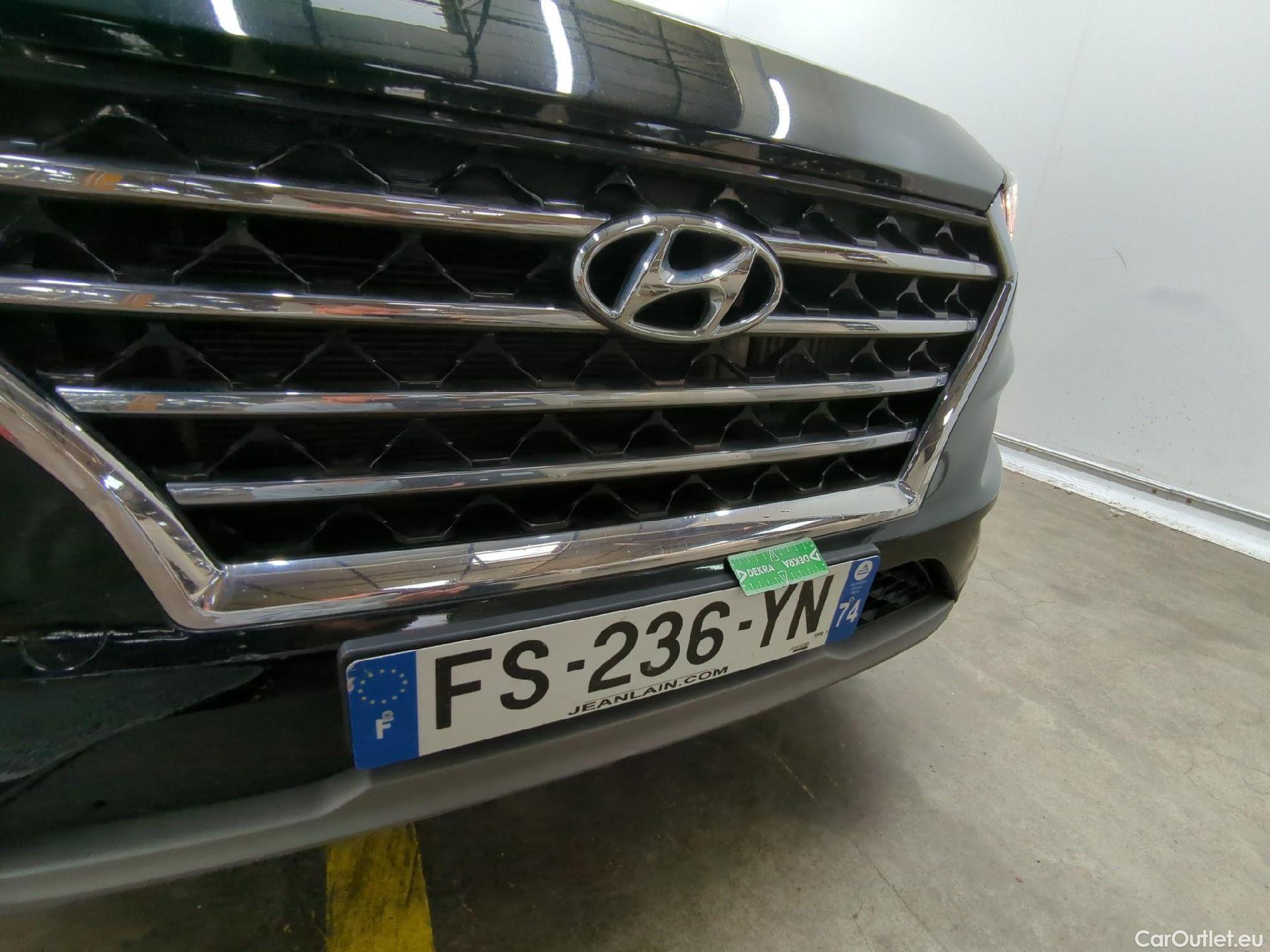  Hyundai  Tucson HYUNDAI  / 2018 / 5P / SUV 1.6 CRDI 115 HYBRID 48V BUSINESS #18