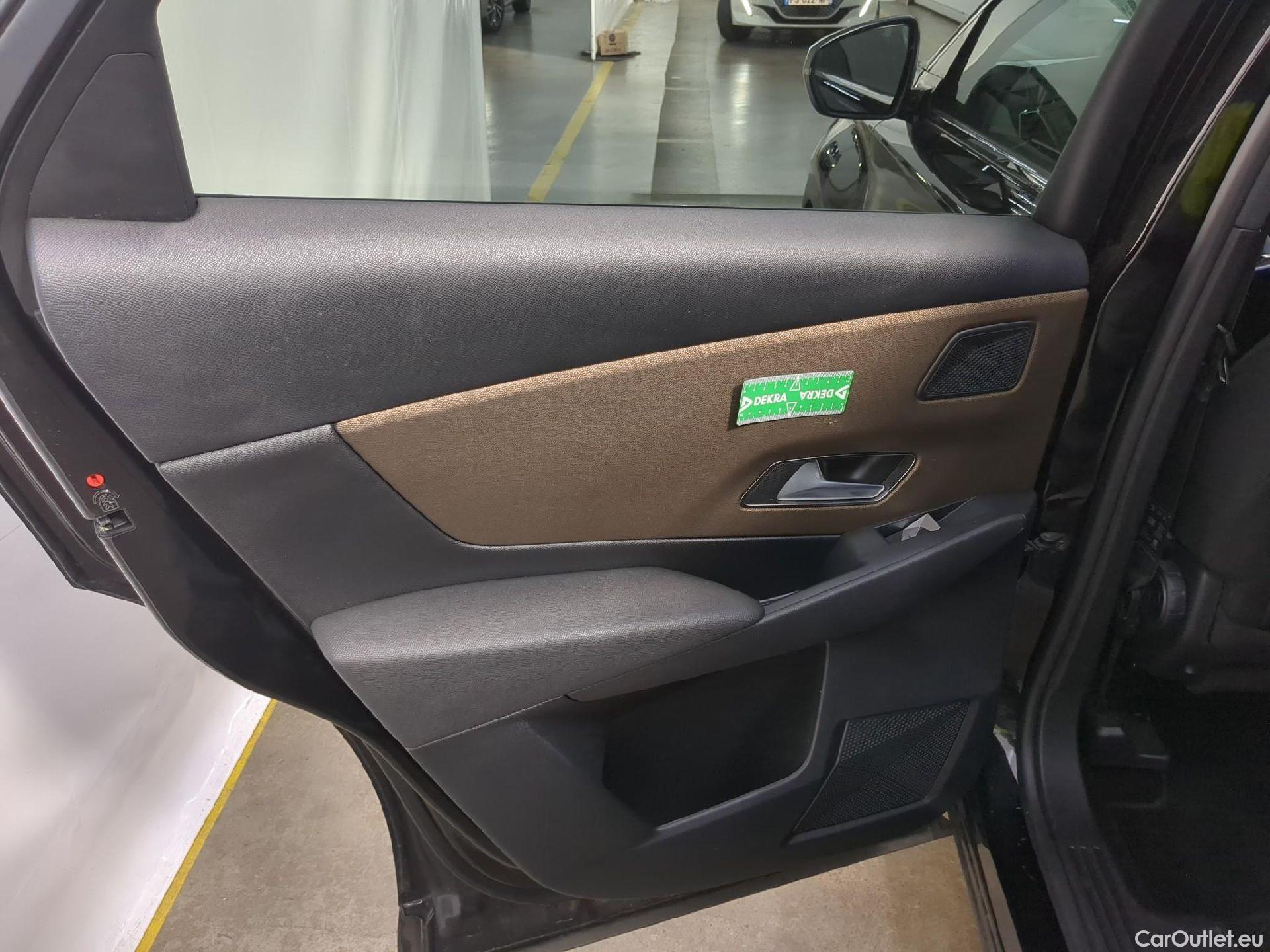  DS  DS7 7 Crossback Business 1.5 BlueHDi 130CV BVA8 E6d #1