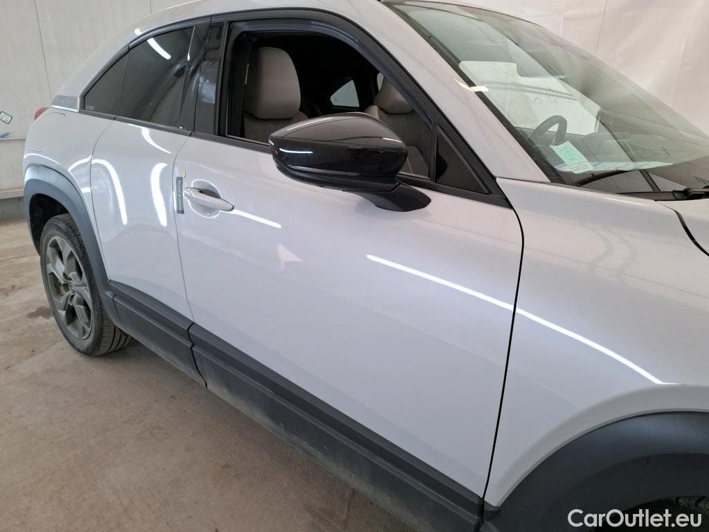  Mazda  MX-30 MAZDA  / 2019 / 5P / SUV e-Skyactiv 143ch Modern Confidence #8