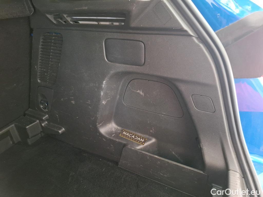 Opel   Grandland X Grandland X Elegance Business 1.5 130CV BVA8 E6d #20