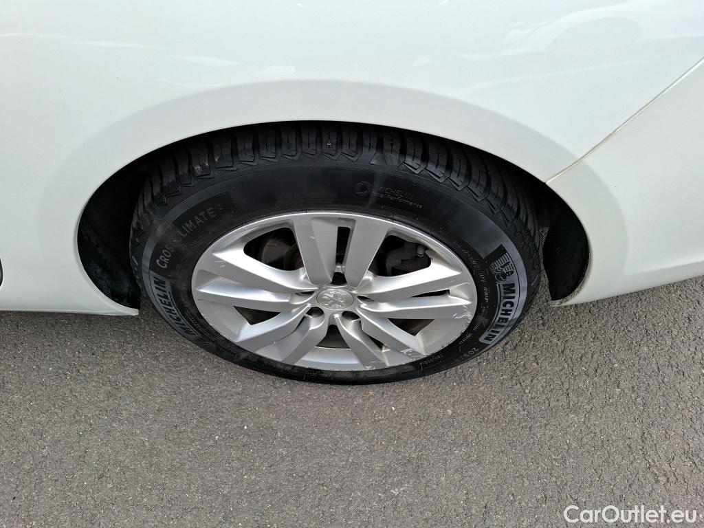  Peugeot  308  SW Active Business 1.5 HDi 130CV BVA8 E6d #30