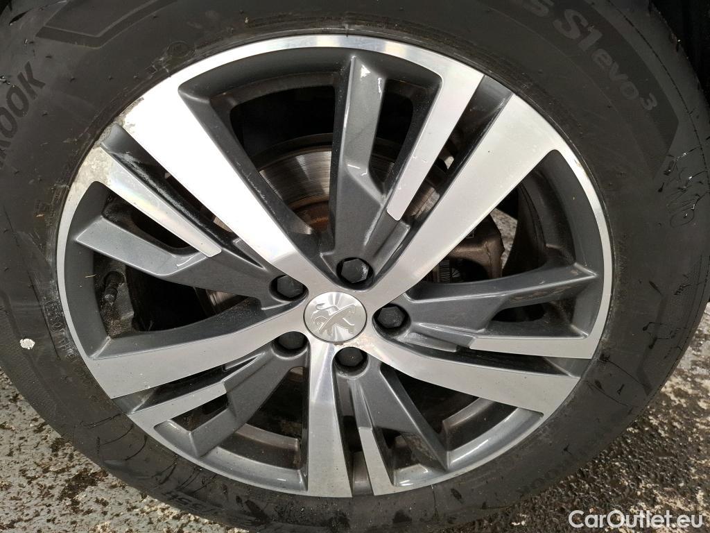  Peugeot  3008  Allure Pack 1.5 HDi 130CV BVA8 E6d #21