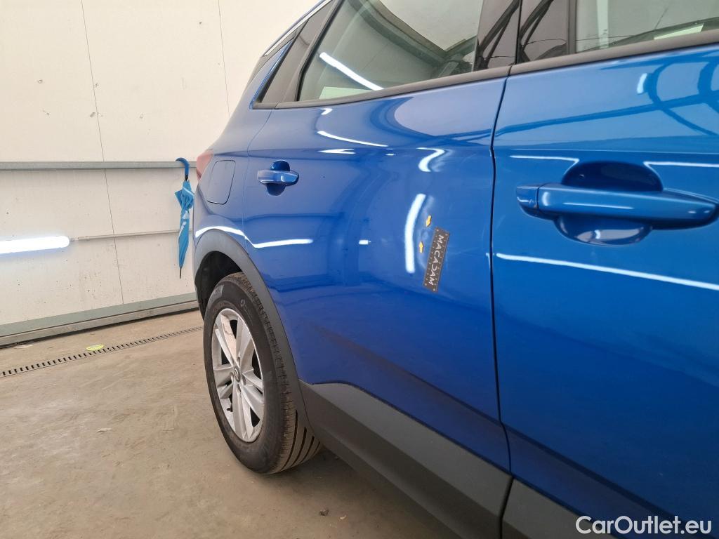  Opel   Grandland X Grandland X Elegance Business 1.5 130CV BVA8 E6d #38