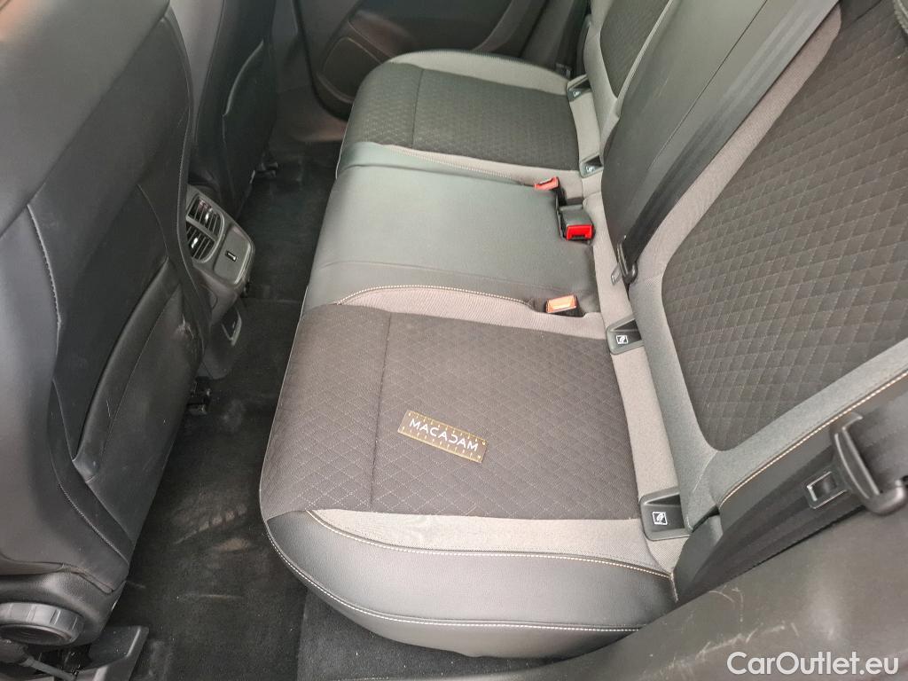  Opel   Grandland X Grandland X Elegance Business 1.5 130CV BVA8 E6d #42