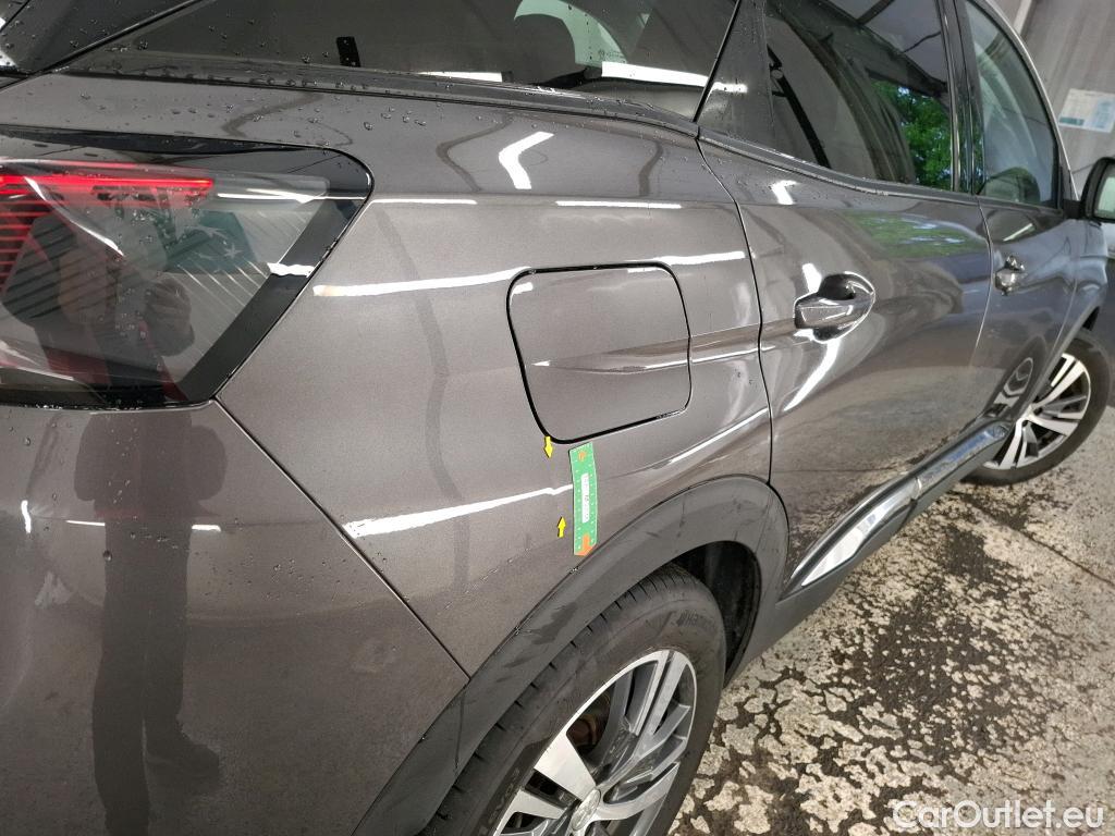  Peugeot  3008  Allure Pack 1.5 HDi 130CV BVA8 E6d #4