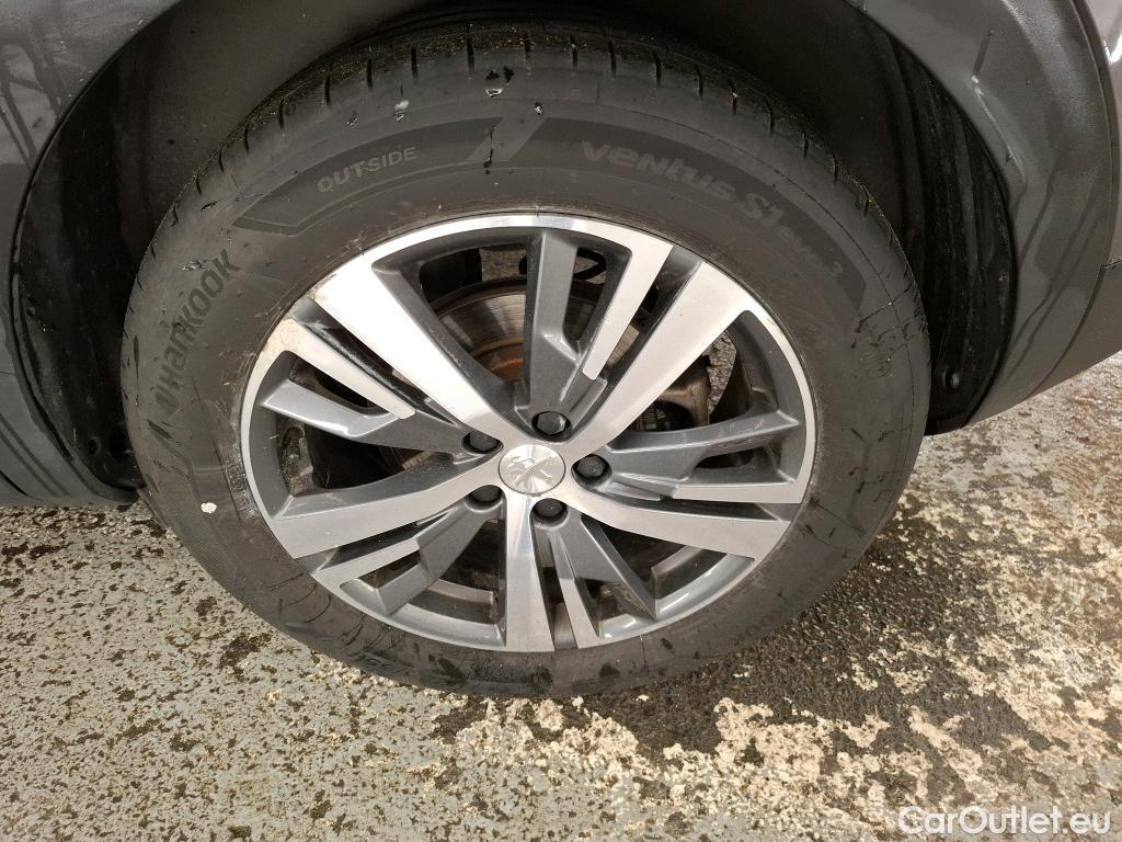  Peugeot  3008  Allure Pack 1.5 HDi 130CV BVA8 E6d #20