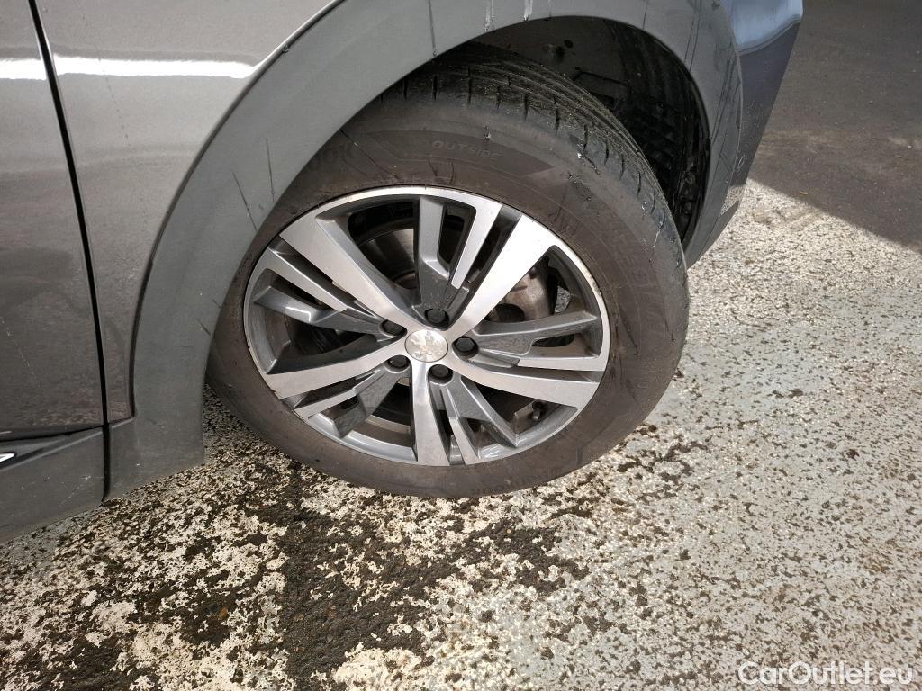  Peugeot  3008  Allure Pack 1.5 HDi 130CV BVA8 E6d #26