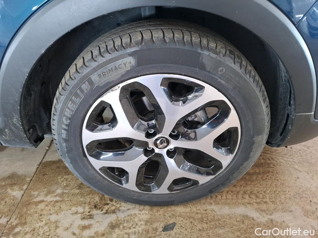  Renault  Captur RENAULT  / 2017 / 5P / Crossover Intens TCe 150 EDC FAP #26