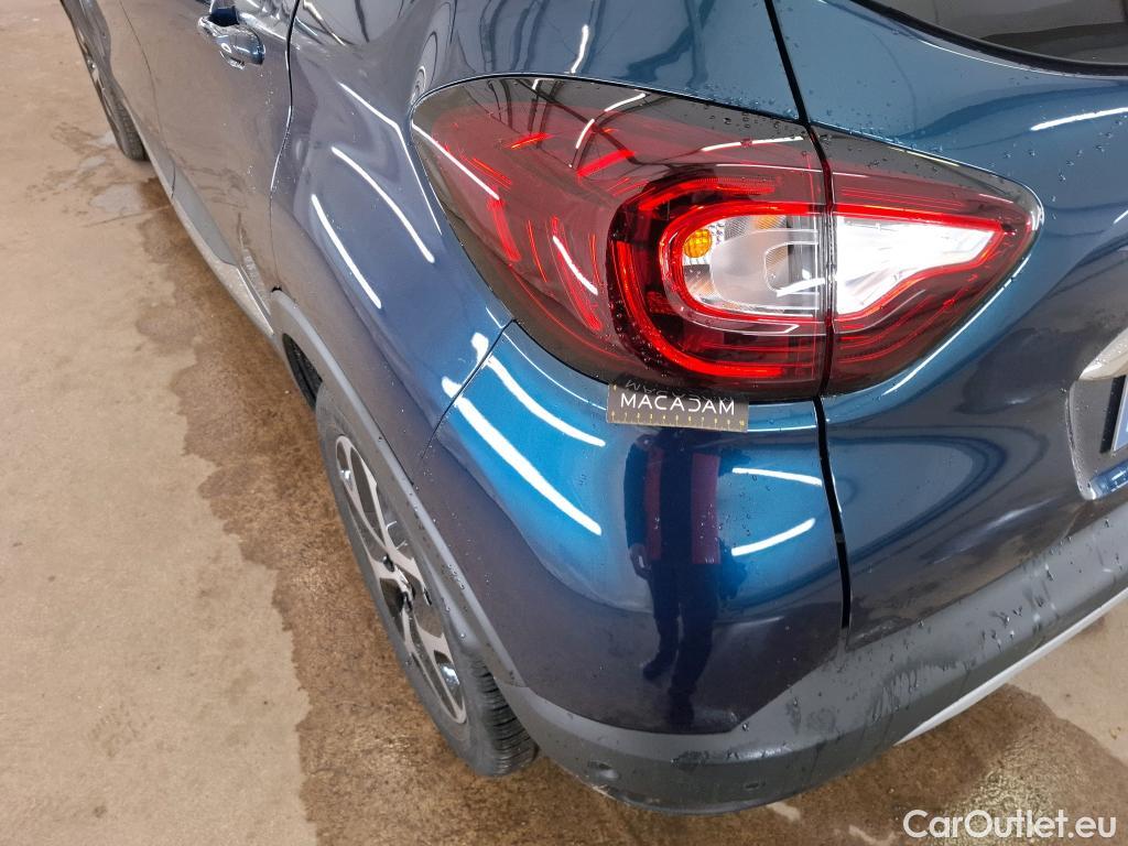  Renault  Captur RENAULT  / 2017 / 5P / Crossover Intens TCe 150 EDC FAP #41