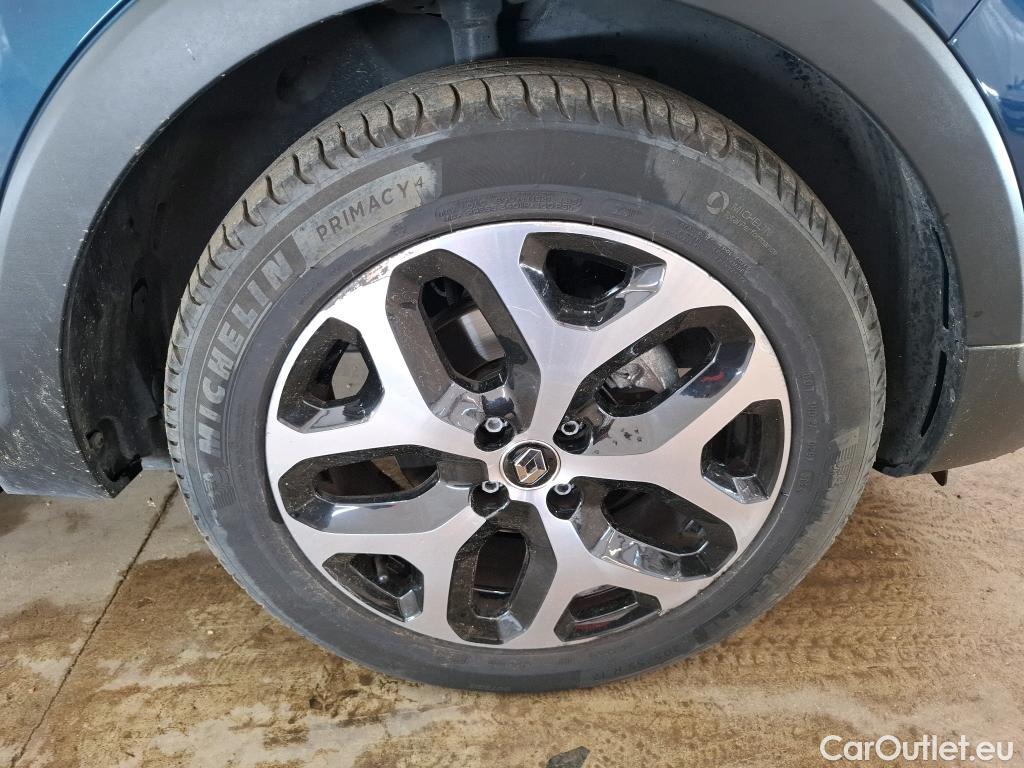  Renault  Captur RENAULT  / 2017 / 5P / Crossover Intens TCe 150 EDC FAP #27