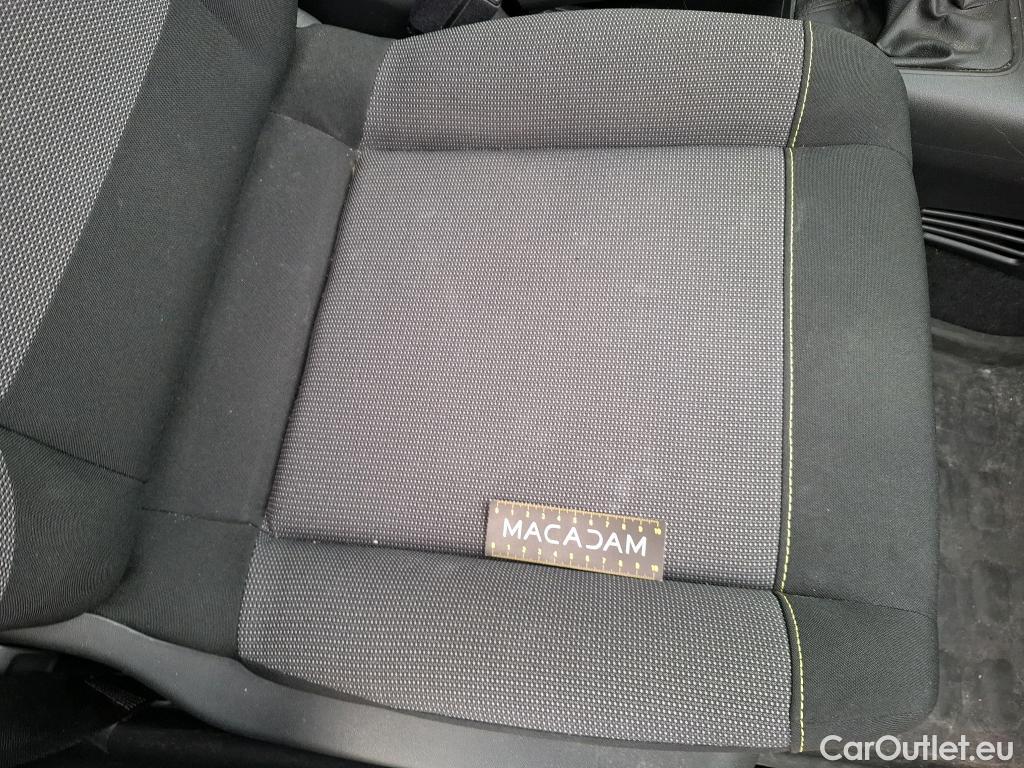  Citroen  C3  Société Feel Nav 1.2 PureTech 80CV BVM5 E6 #28