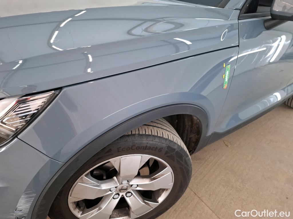  Volvo  XC 40 XC40 Momentum 2WD 1.5 130CV BVA8 E6d #43