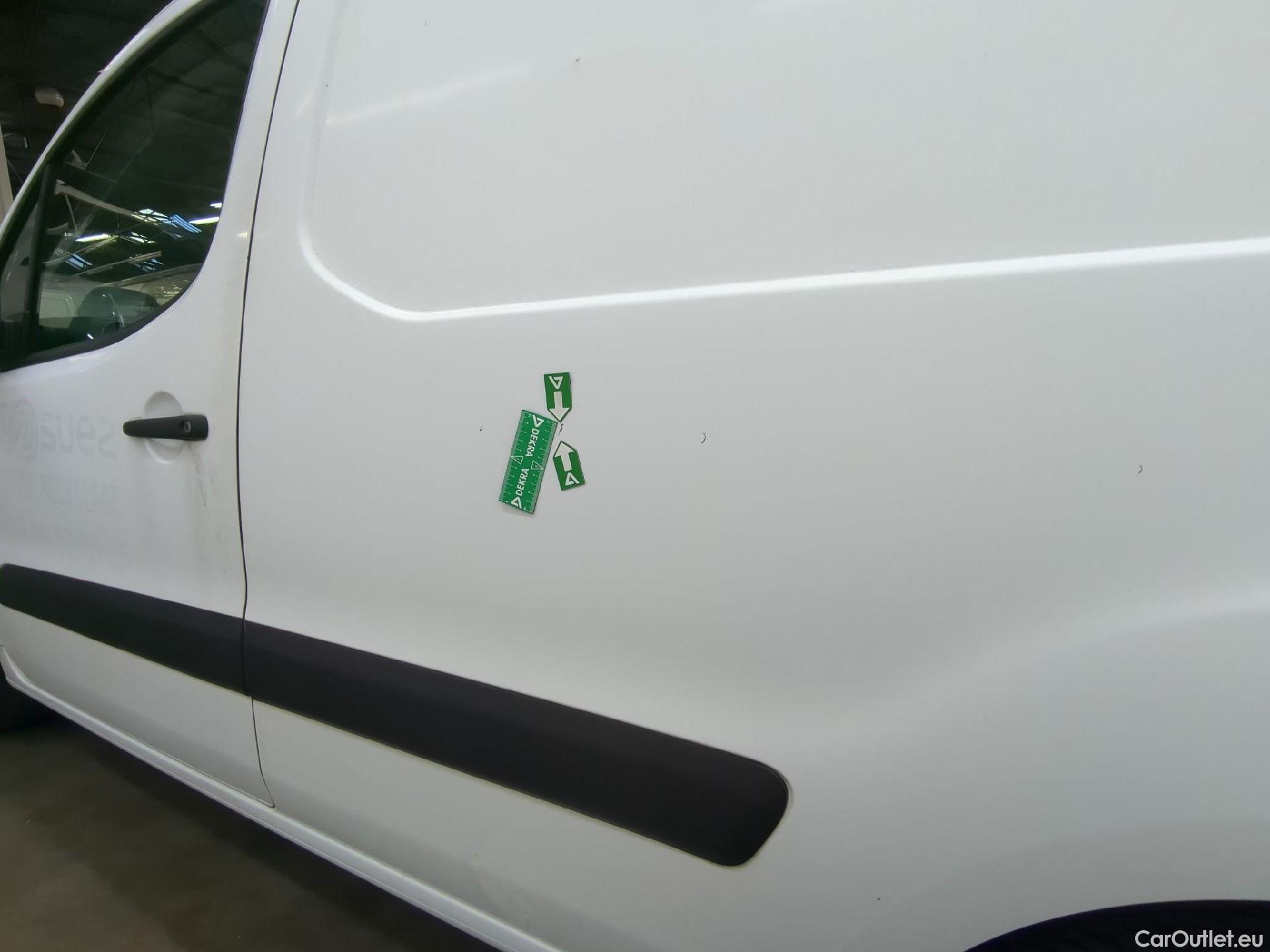  Citroen  Berlingo  Fourgon Confort L2 (Long) 1.6 BlueHDi 100CV BVM5 E6 #15
