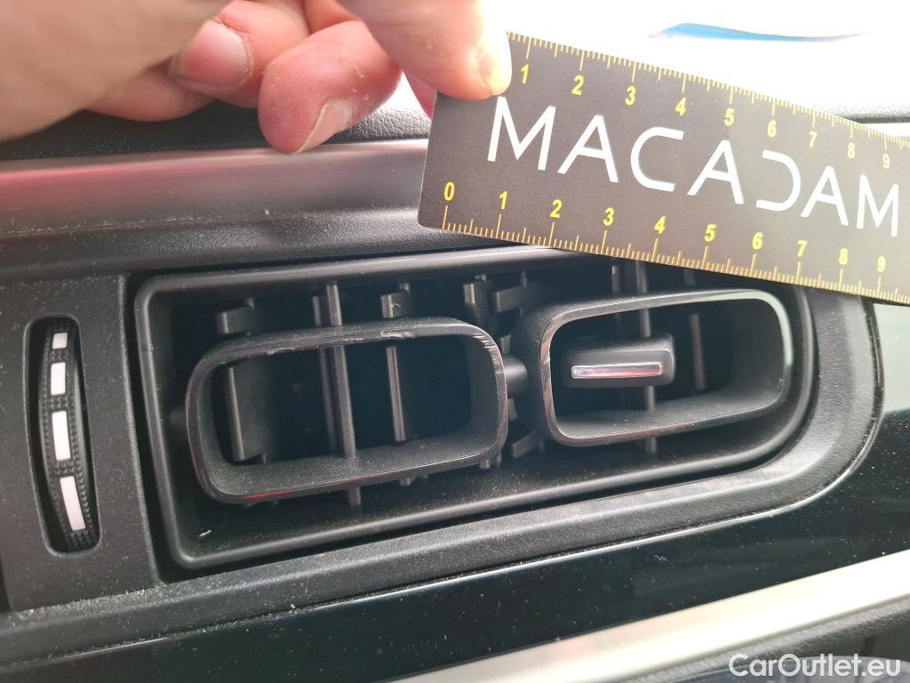  Citroen  C3  Société Feel Nav 1.2 PureTech 80CV BVM5 E6 #2
