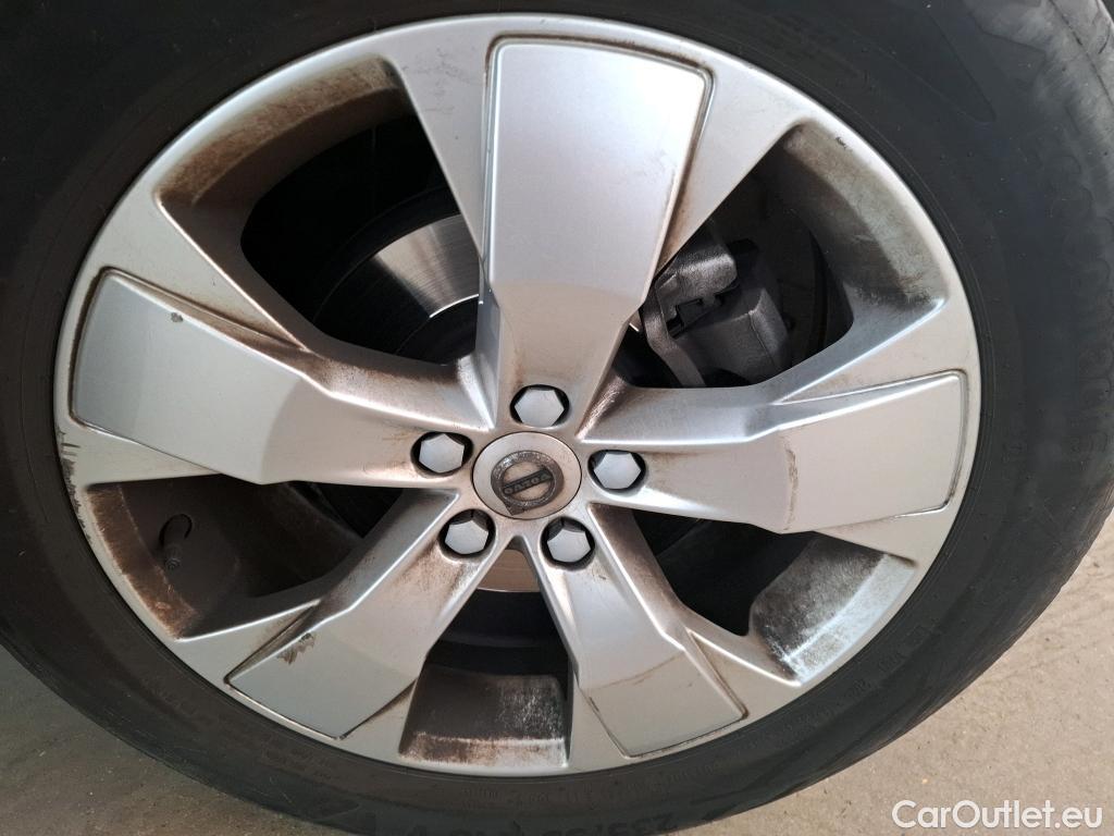  Volvo  XC 40 XC40 Momentum 2WD 1.5 130CV BVA8 E6d #50