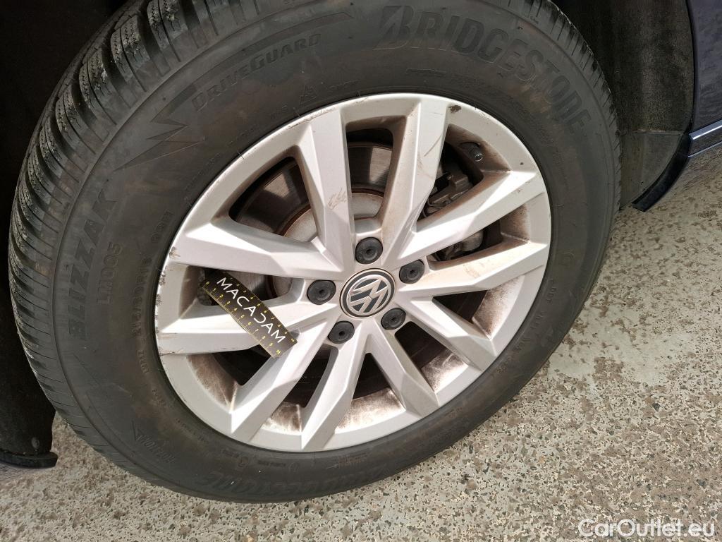  Volkswagen  Passat  Berline Comfortline BMT/Start-Stopp 2.0 TDI 150CV BVA7 E6 #13