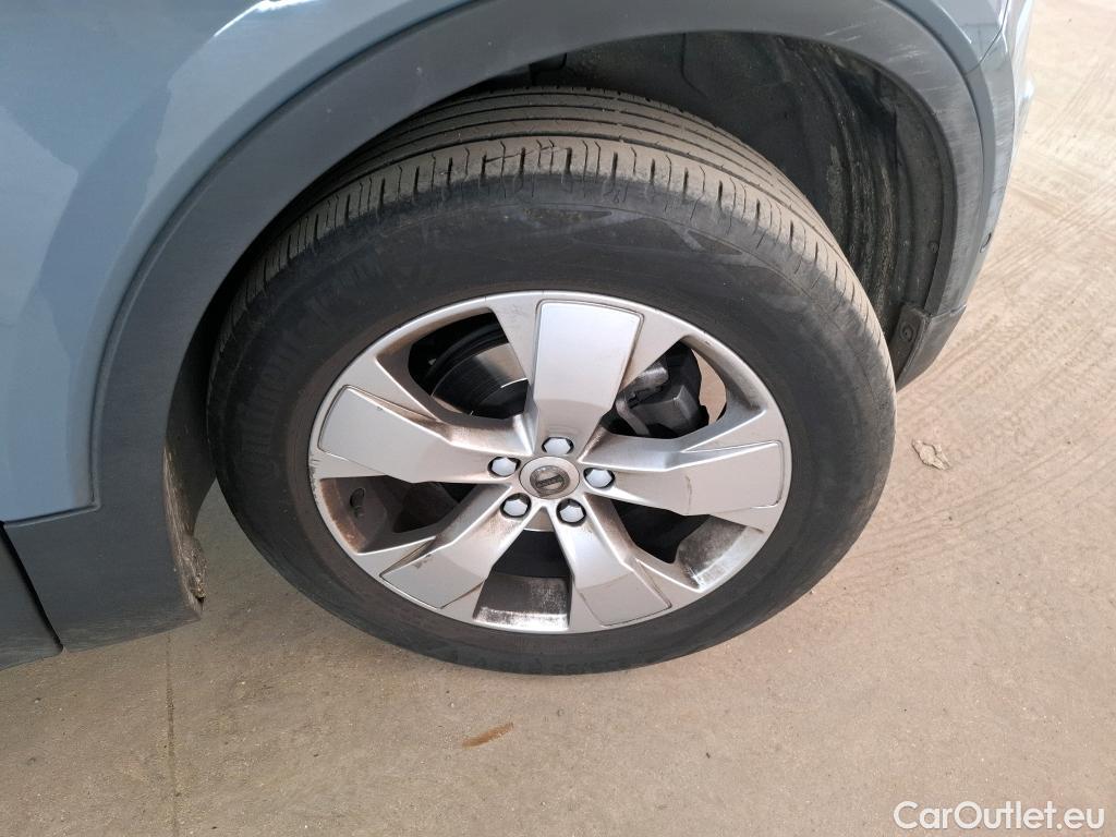  Volvo  XC 40 XC40 Momentum 2WD 1.5 130CV BVA8 E6d #19
