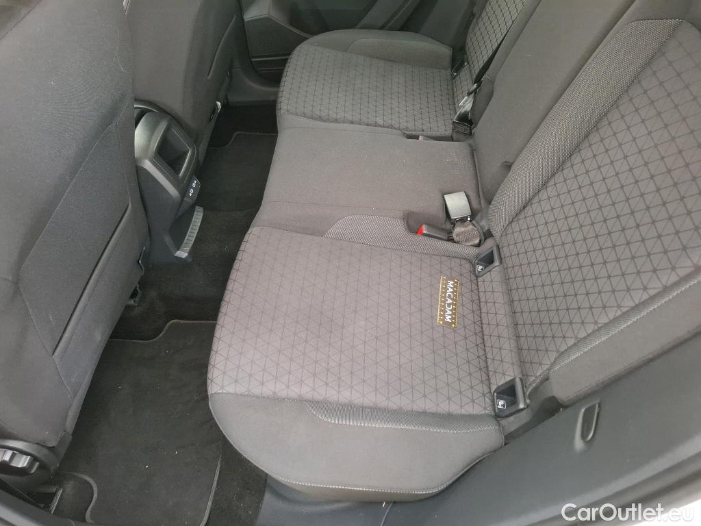  Volkswagen  T-CROSS VOLKSWAGEN  5p SUV 1.0 TSI 115ch Lounge #9