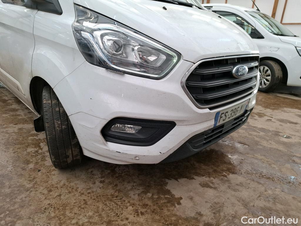  Ford  Transit FORD  Custom / 2018 / 4P / Fourgon tôlé 2.0 ECOBLUE 170 300 L2H1 AUTO LIMITED #11