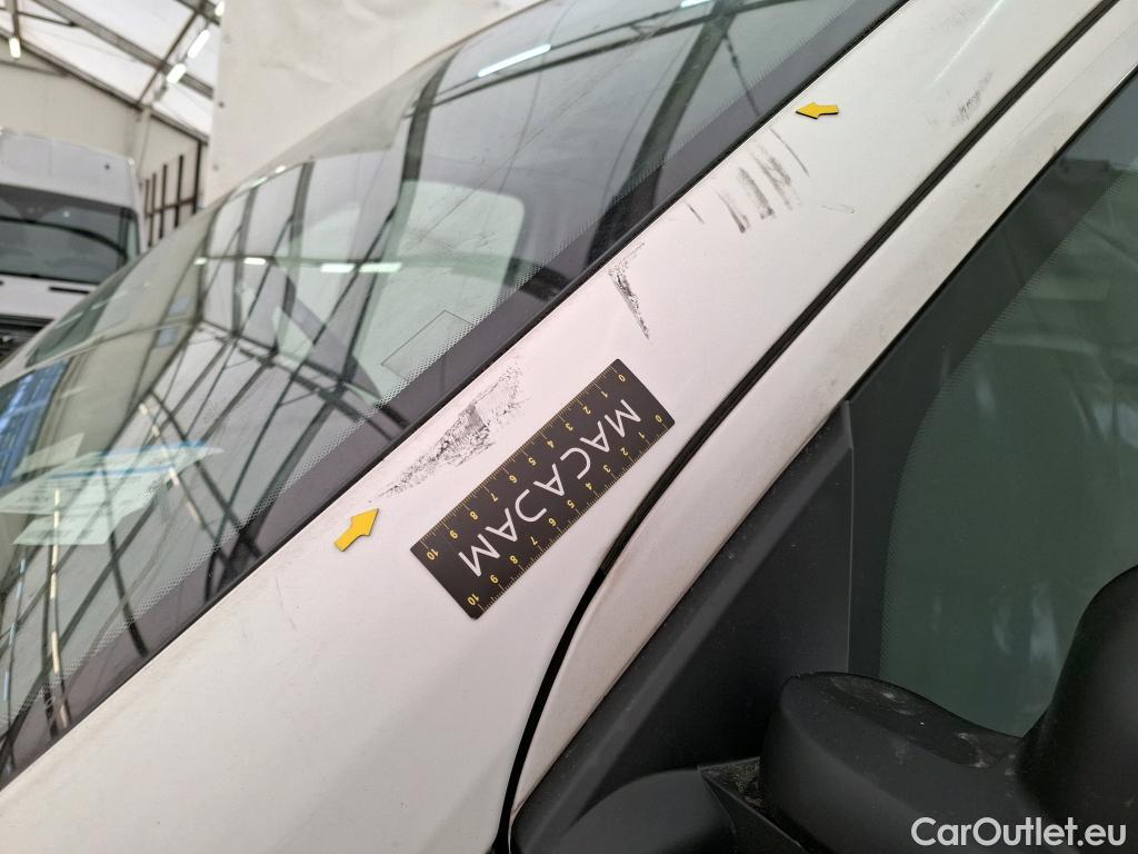  Peugeot  Boxer PEUGEOT  VU 4p Fourgon BLUEHDI 130 SandS PREMI 335 L2H2 #105