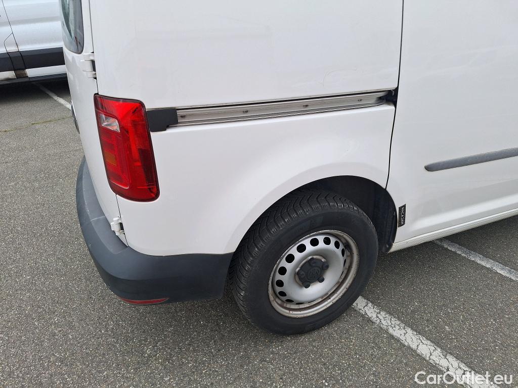  Volkswagen  Caddy VOLKSWAGEN  Van VU 4p Fourgonnette 2.0 TDI 75 Business Line #40