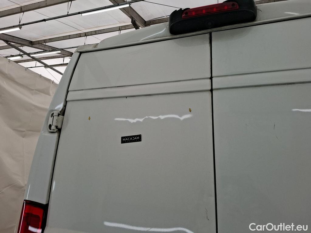  Peugeot  Boxer PEUGEOT  VU 4p Fourgon BLUEHDI 130 SandS PREMI 335 L2H2 #45