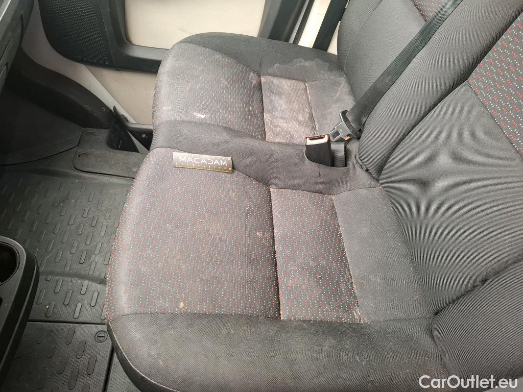  Peugeot  Boxer PEUGEOT  VU 4p Fourgon BLUEHDI 130 SandS PREMI 335 L2H2 #120