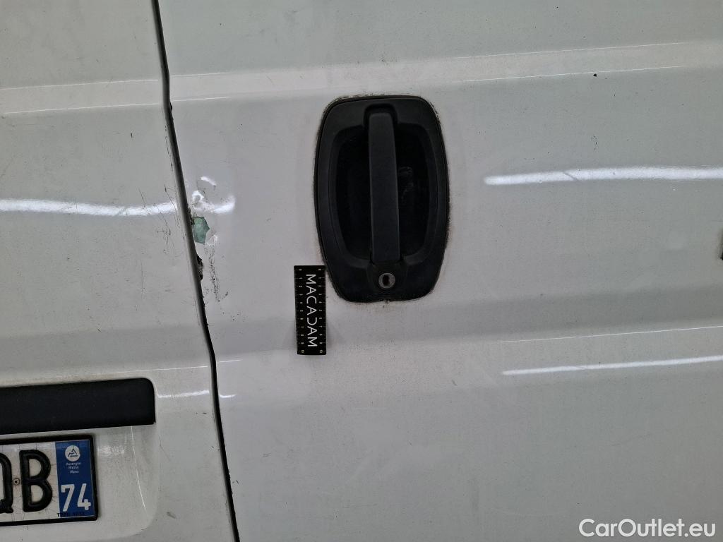  Peugeot  Boxer PEUGEOT  VU 4p Fourgon BLUEHDI 130 SandS PREMI 335 L2H2 #73