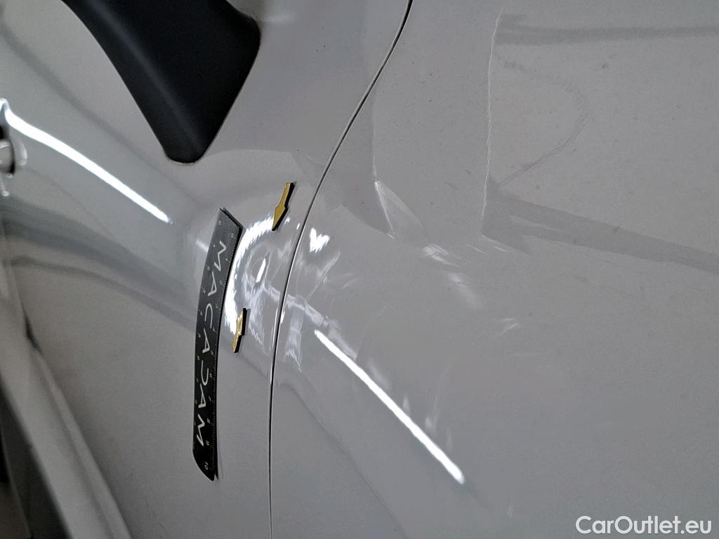 Renault  Clio  IV Air MediaNav 1.5 dCi 75CV BVM5 E6 #31