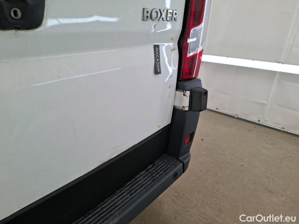  Peugeot  Boxer PEUGEOT  VU 4p Fourgon BLUEHDI 130 SandS PREMI 335 L2H2 #38