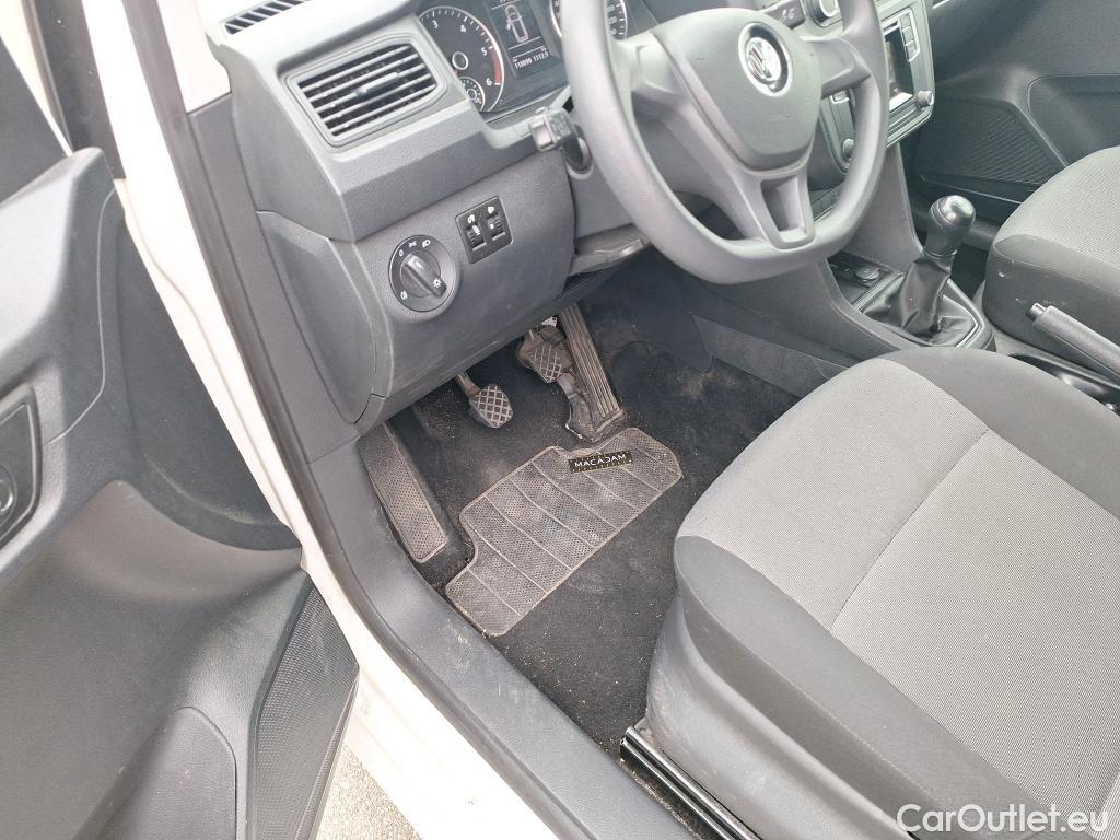  Volkswagen  Caddy VOLKSWAGEN  Van VU 4p Fourgonnette 2.0 TDI 75 Business Line #37
