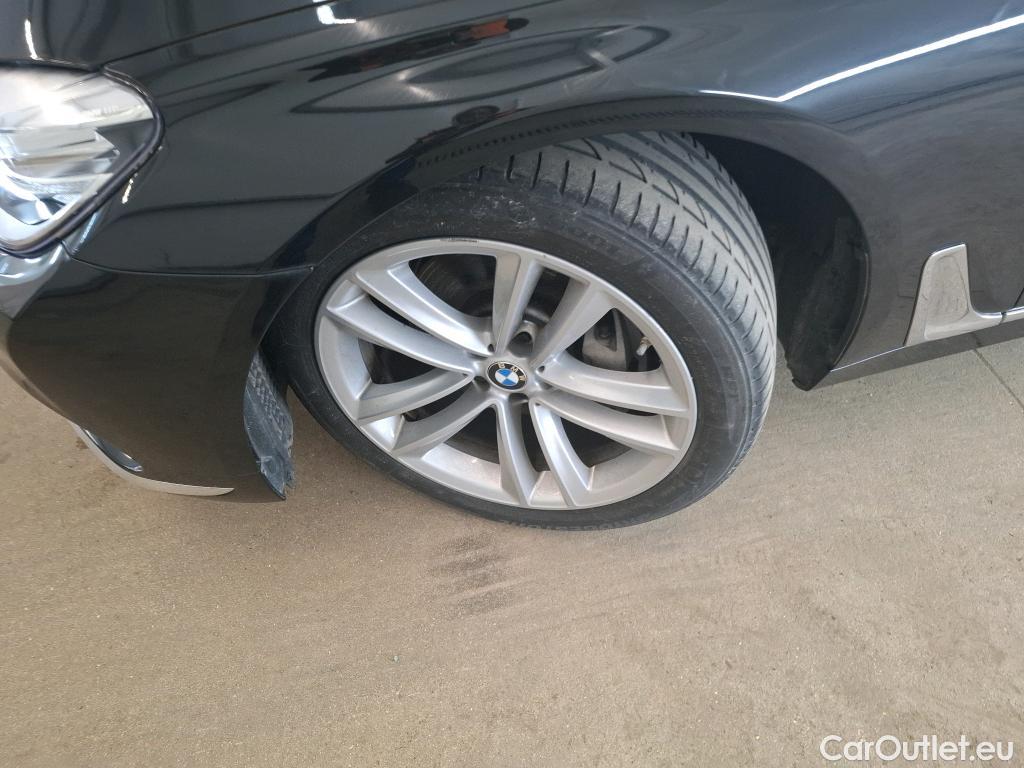  Bmw  Serie 7 BMW  BERLINE 4p BER 730d 265 ch BVA8 4P (Ex V299) #12
