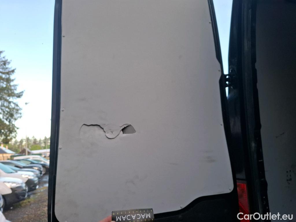  Iveco  Daily IVECO  / 2019 / 4P / Fourgon tôlé 2.3 35S16 V11 H2 3520 #18