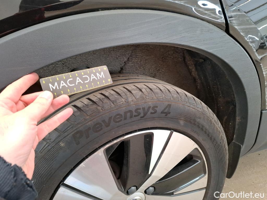  Volvo  XC 40 XC40 Momentum 2WD 1.5 T3 155CV BVM6 E6dT #70