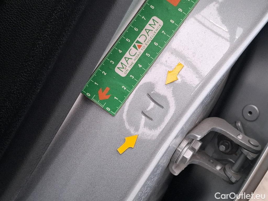  Renault  Captur  II Business 1.5 dCi 115CV BVA7 E6dT #15