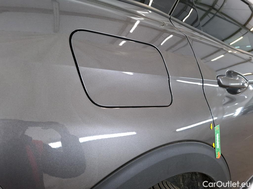  Peugeot  3008  Allure Pack 1.5 HDi 130CV BVA8 E6d #3