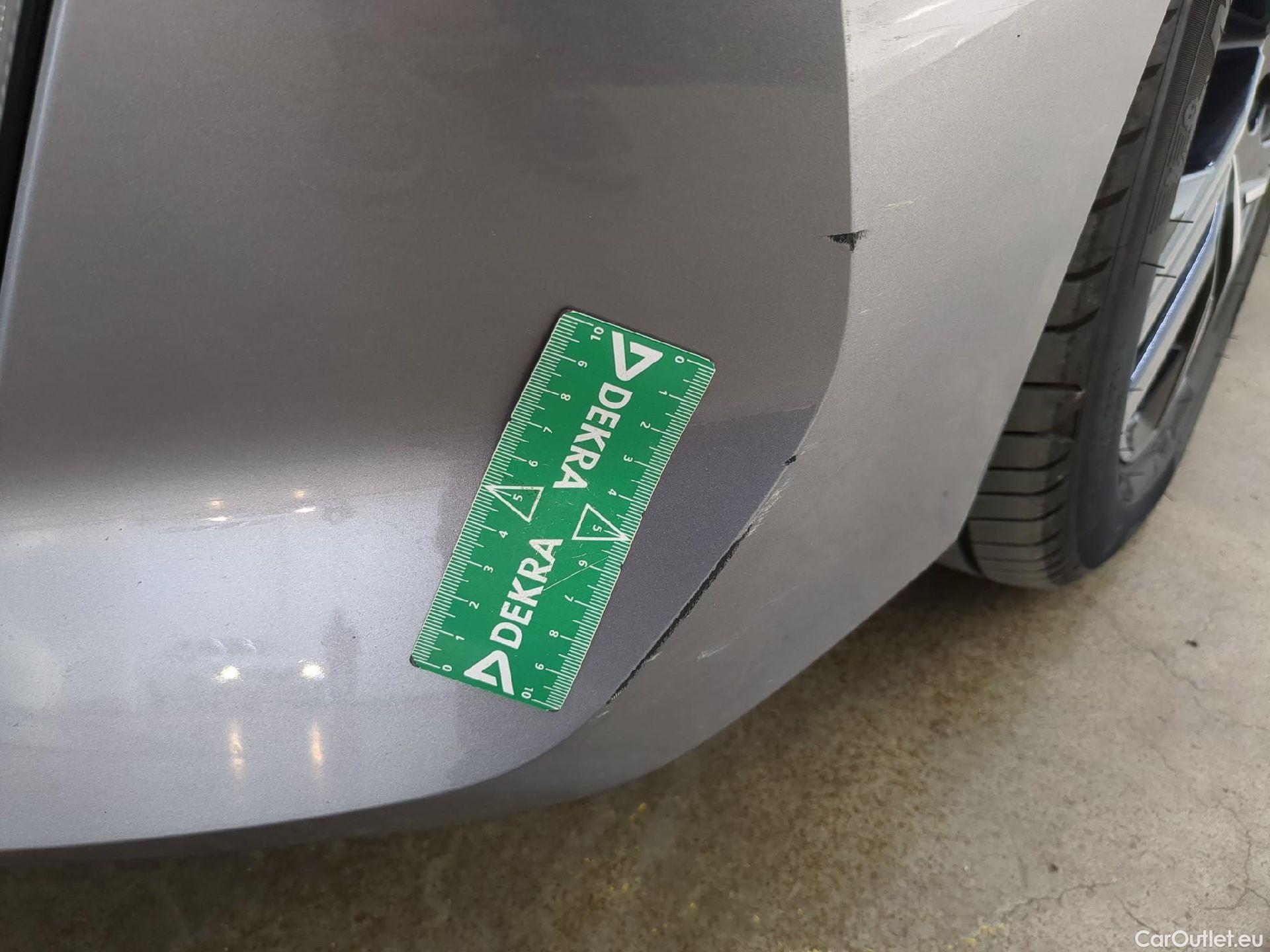 Peugeot  208  Allure 1.2 PureTech 100CV BVA8 E6d #5