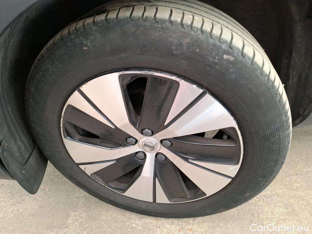  Volvo  XC 40 XC40 Momentum 2WD 1.5 T3 155CV BVM6 E6dT #41