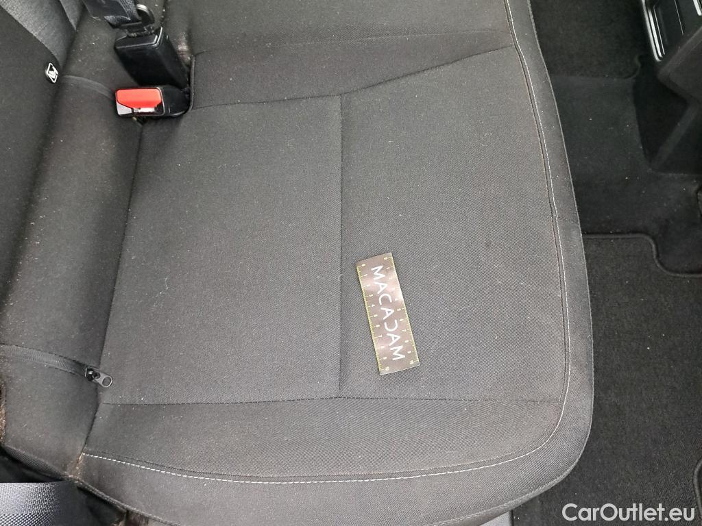  Renault  Captur  II Business 1.5 dCi 95CV BVM6 E6dT #18