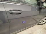  Volkswagen  Golf  Volkswagen VIII 2.0 TDI 110kW Life DSG 5d #31