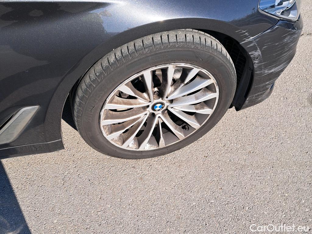  Bmw  Serie 5  Familiar 530i Luxury Line 2.0 250CV AT8 E6dT #26